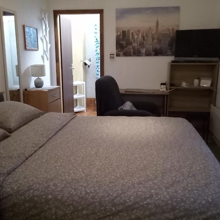 Isabele Apartment Бродарика Екстериор снимка